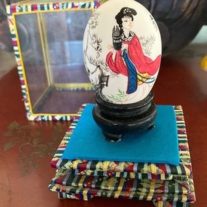 Vintage hand painted Asian egg